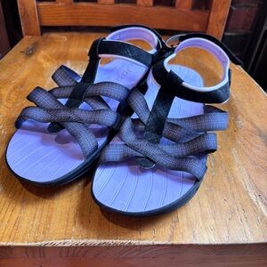 JSport Womens Kaia strappy cushioned walking hiking sandals purple/black 10